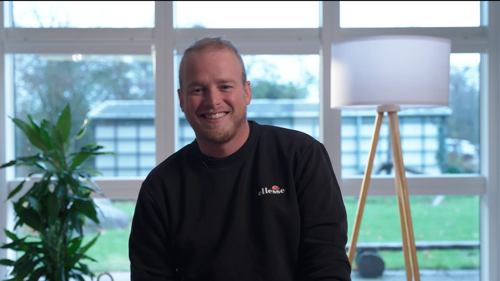 Interviewbillede inden colourgrade