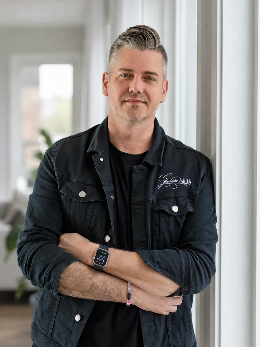Portræt af Kasper Svenstrup fra ksmedia.dk