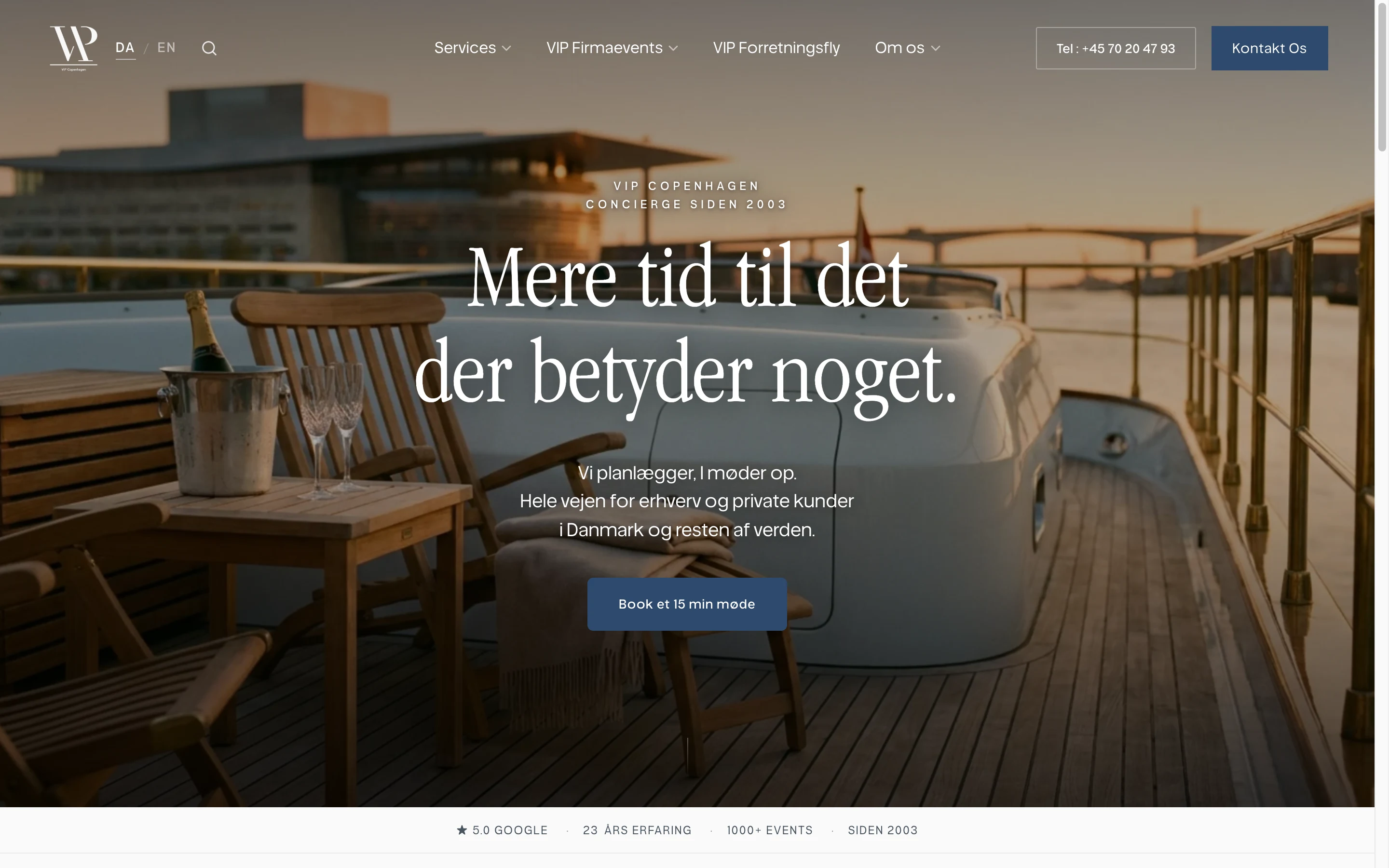 Det nye design: rolig serif-forside med trust-stribe