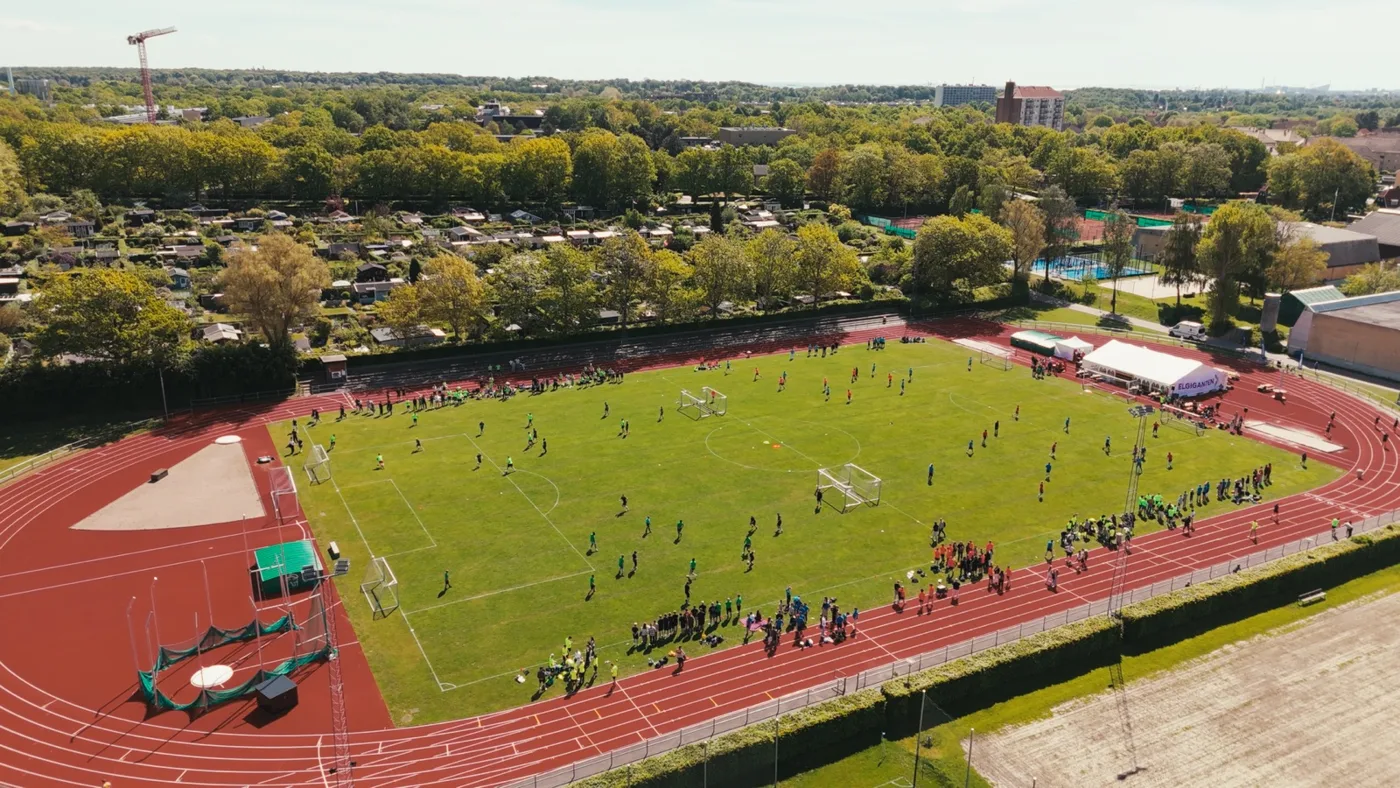 Stadion under Elgiganten Cup, set fra dronen