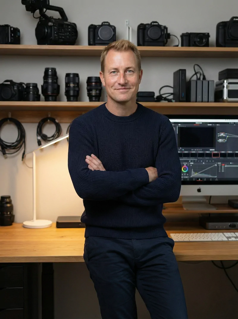 Anders, Ash Media